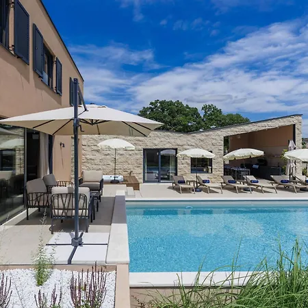 Sola By Interhome