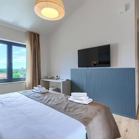 Sola By Interhome * Tinjan