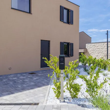 Sola By Interhome Prázdninový dům Tinjan